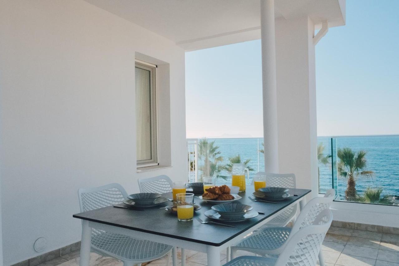 Suitenes Coast Rethymno  Bagian luar foto